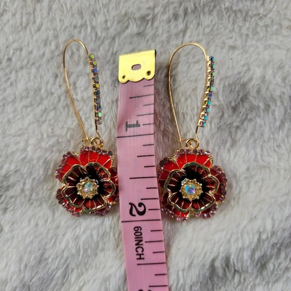 ✨️HP✨️Betsey Johnson | NWOT Colorful Romantic Floral Dangle Earrings - Picture 5 of 6